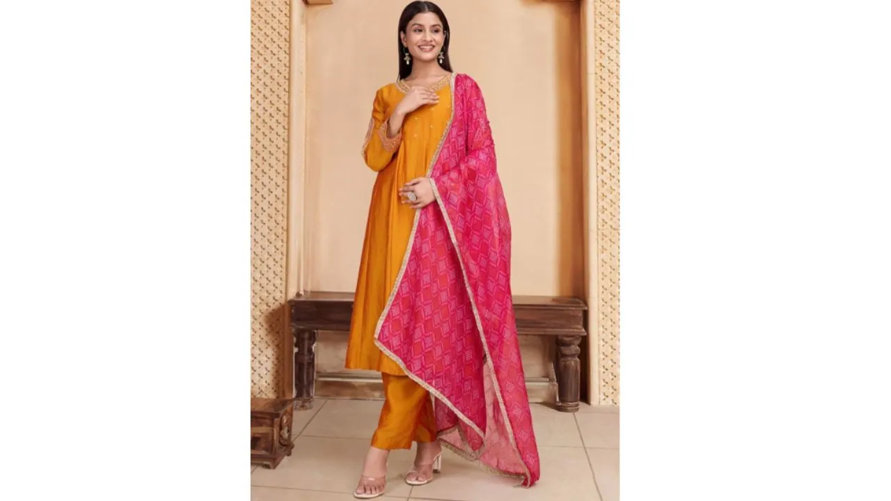 House of Pataudi Embroidered Kurta 