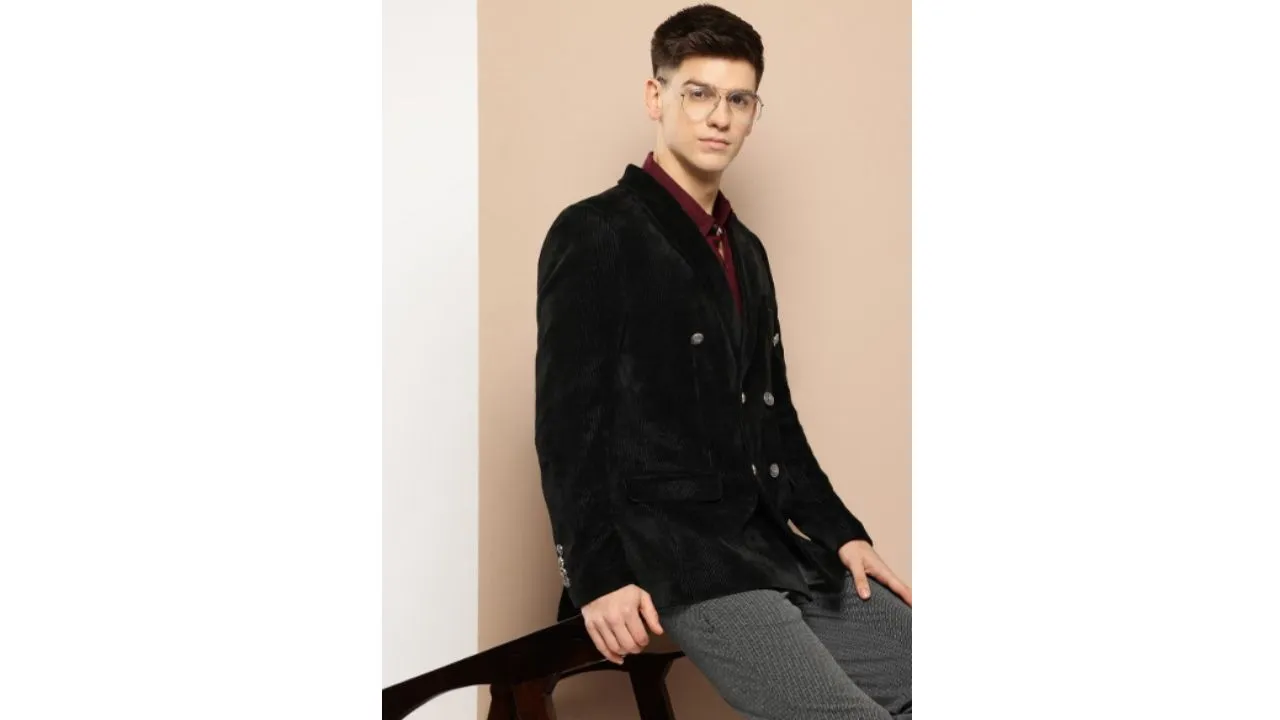 INVICTUS Self Striped Double-Breasted Blazer