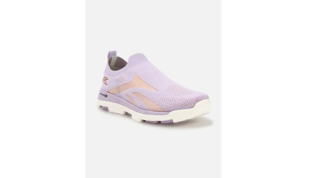 Reebok—Women Smooth Edge Slip Shoes