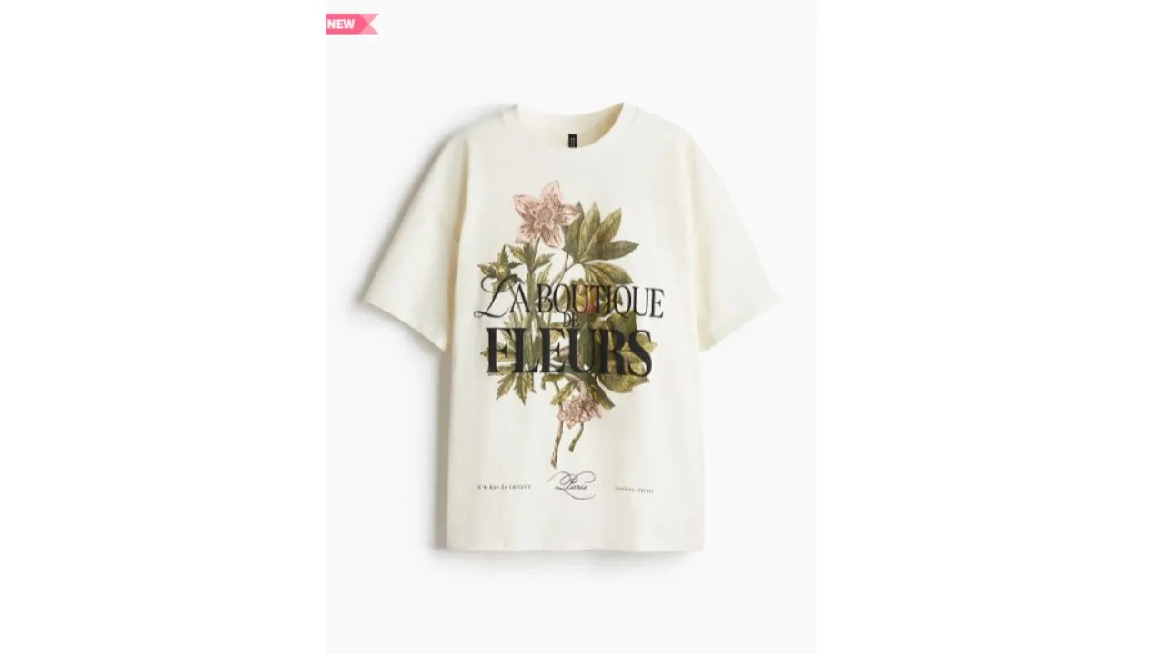 H&M Oversized Motif-Detail T-Shirt