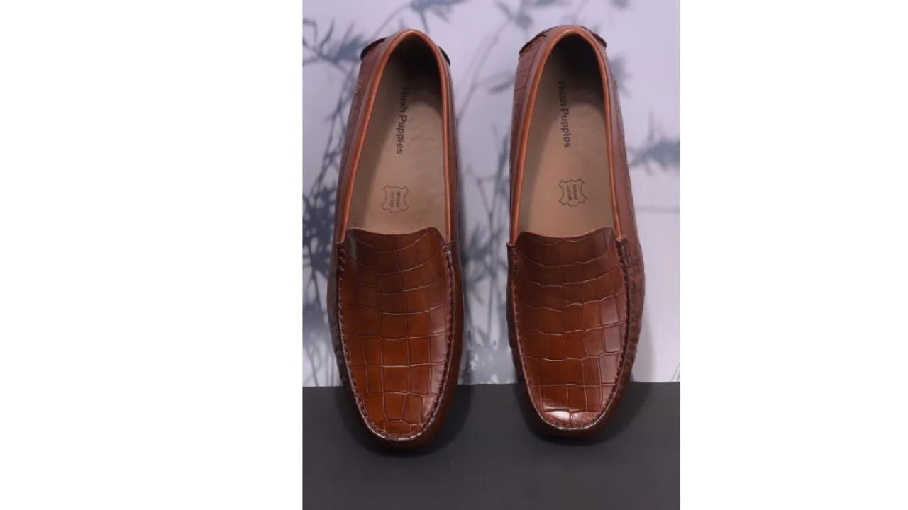 Hush Puppies Men Leather Textured Formal Loafers