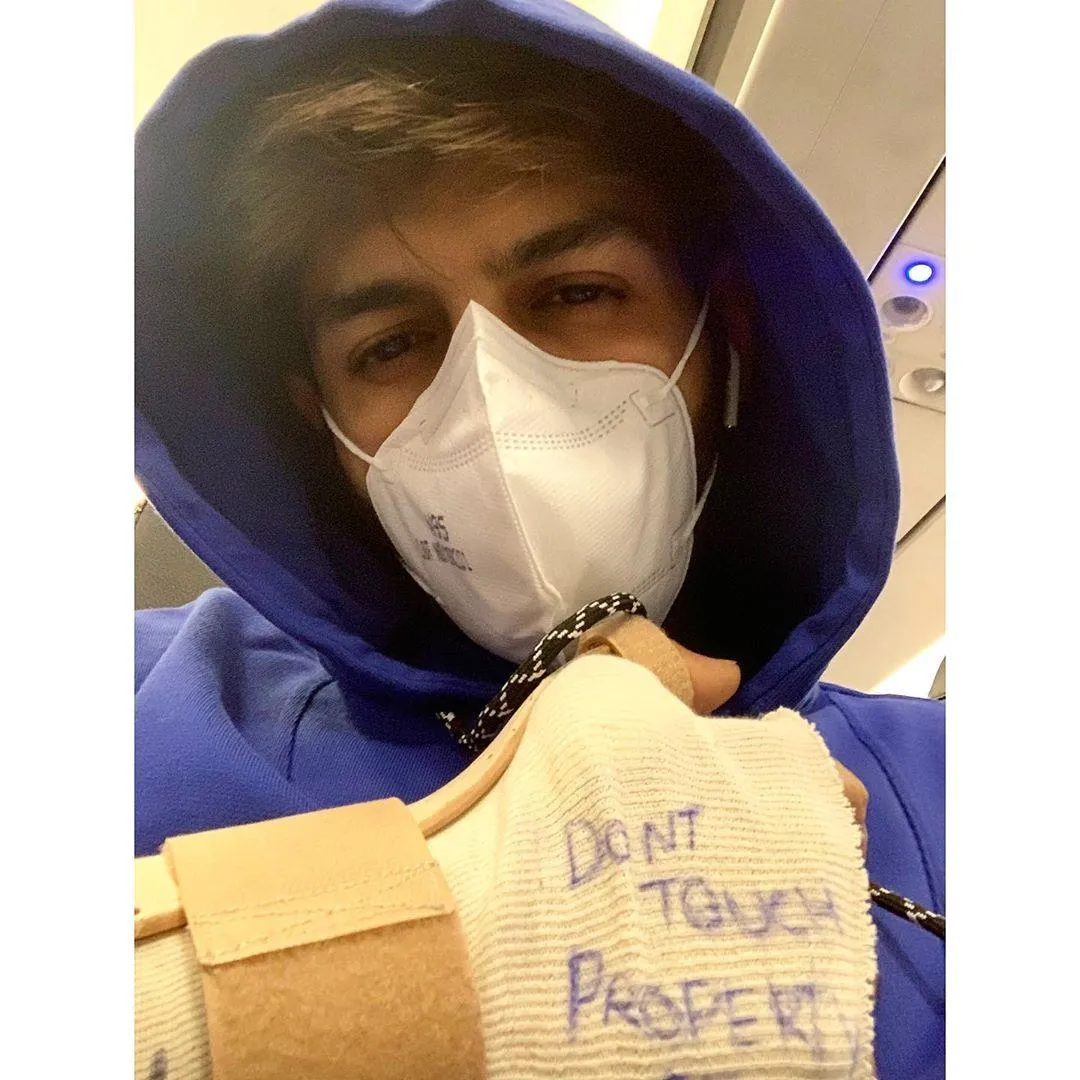 kartik in mask 