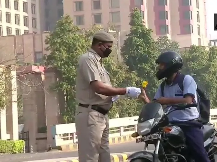 Delhi Police Janata Curfew