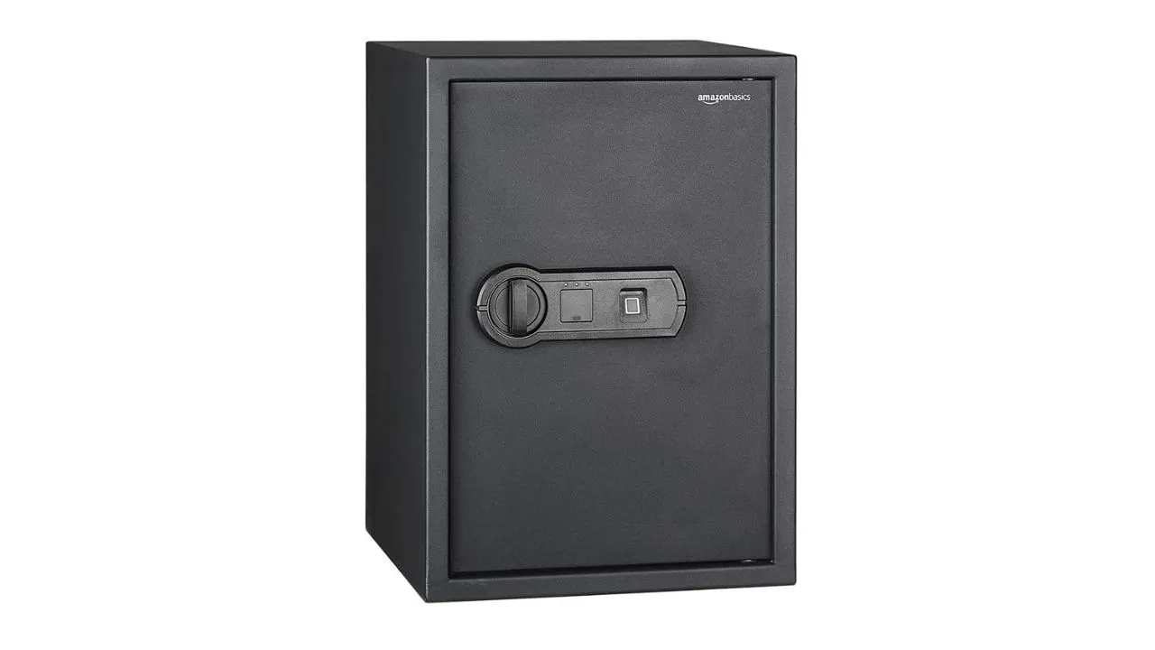 amazon basics Steel Security Safe With Programmable Biometric Fingerprint Lock