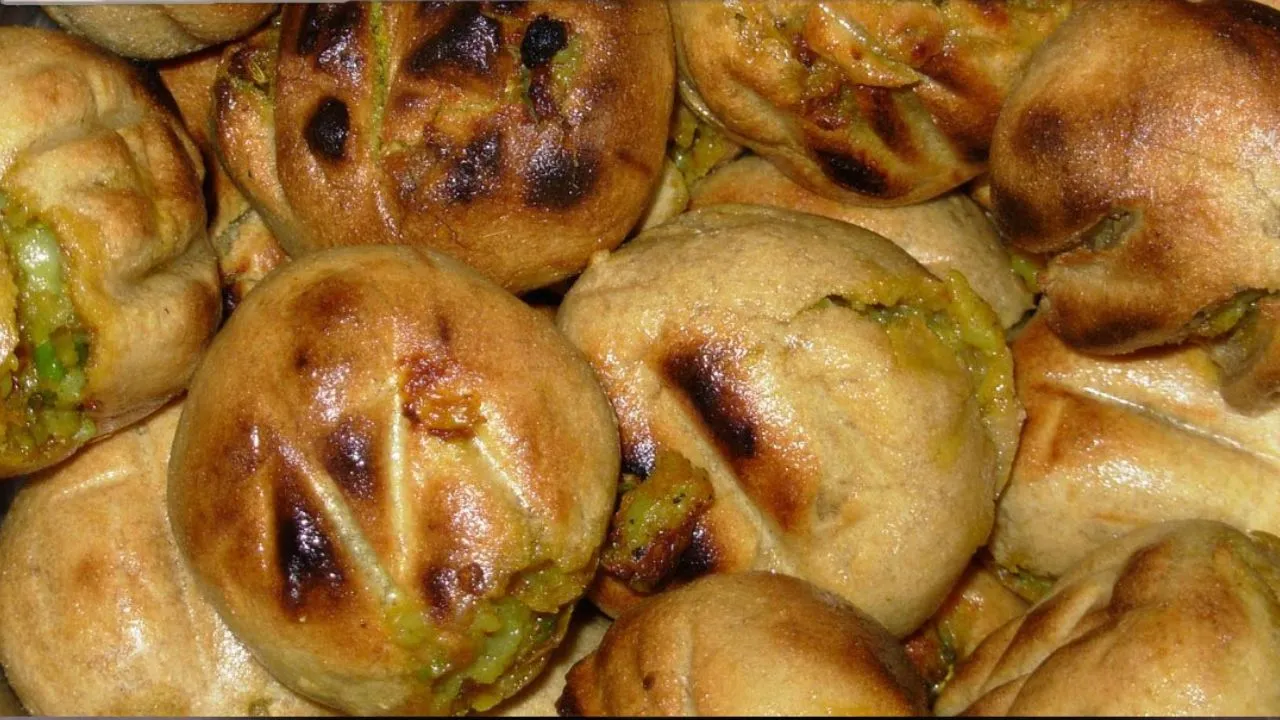 मटर बाटी