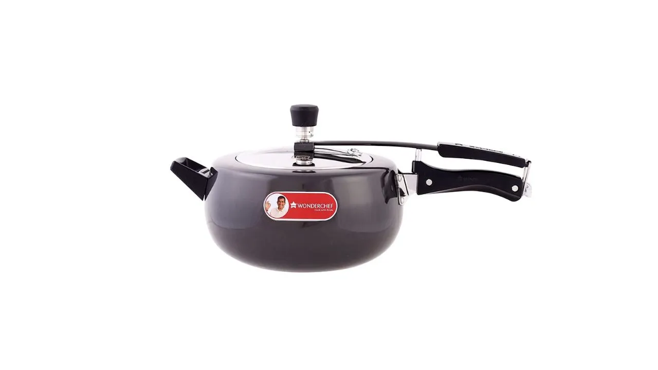 Wonderchef Taurus Pressure cooker