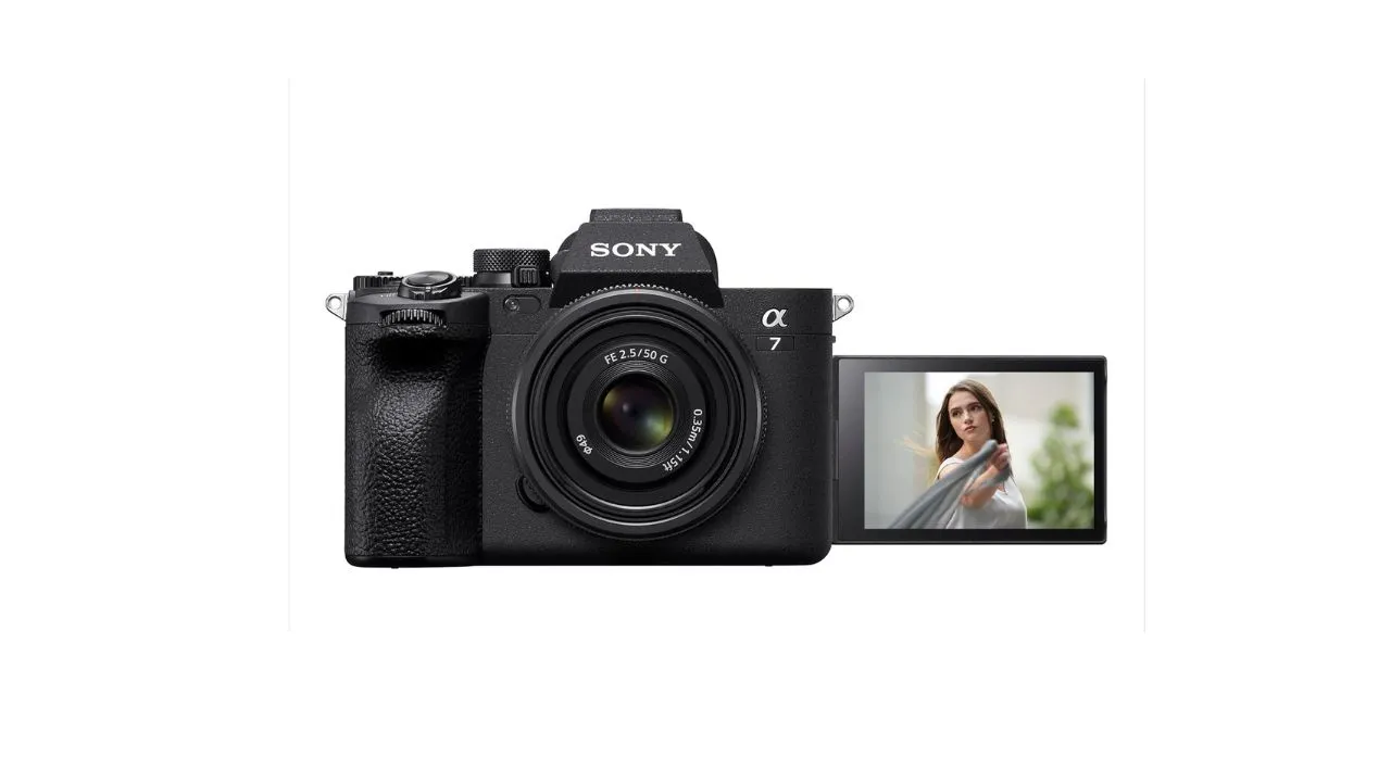 Sony Alpha ILCE-7M4K Full-Frame Hybrid Camera 