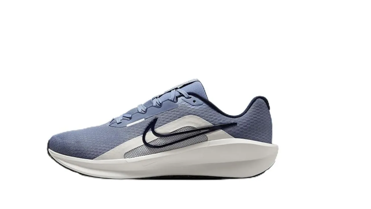 NIKE Mens Downshifter 13 Running Shoe
