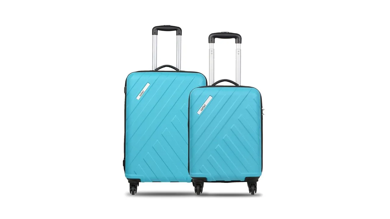 SAFARI RAY 55 Cms Suitcase For Travel