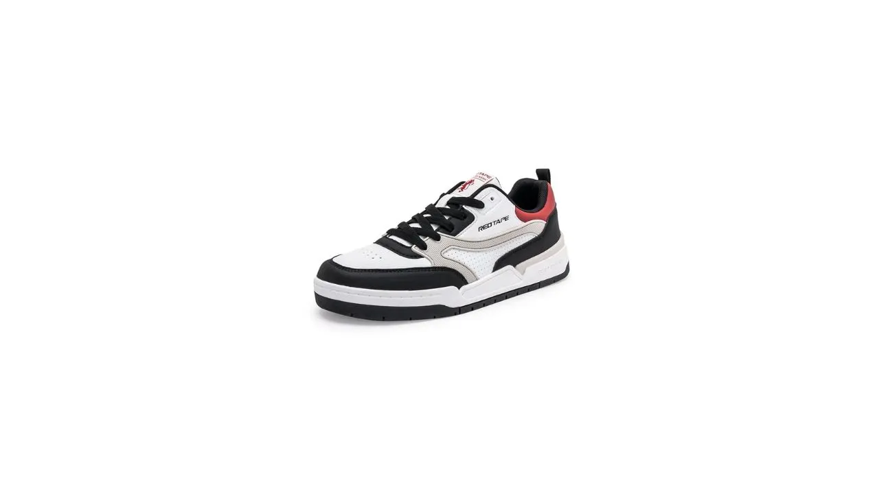 Red Tape Sneaker 