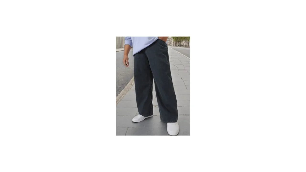 Urbano Plus Men Loose Fit Jeans