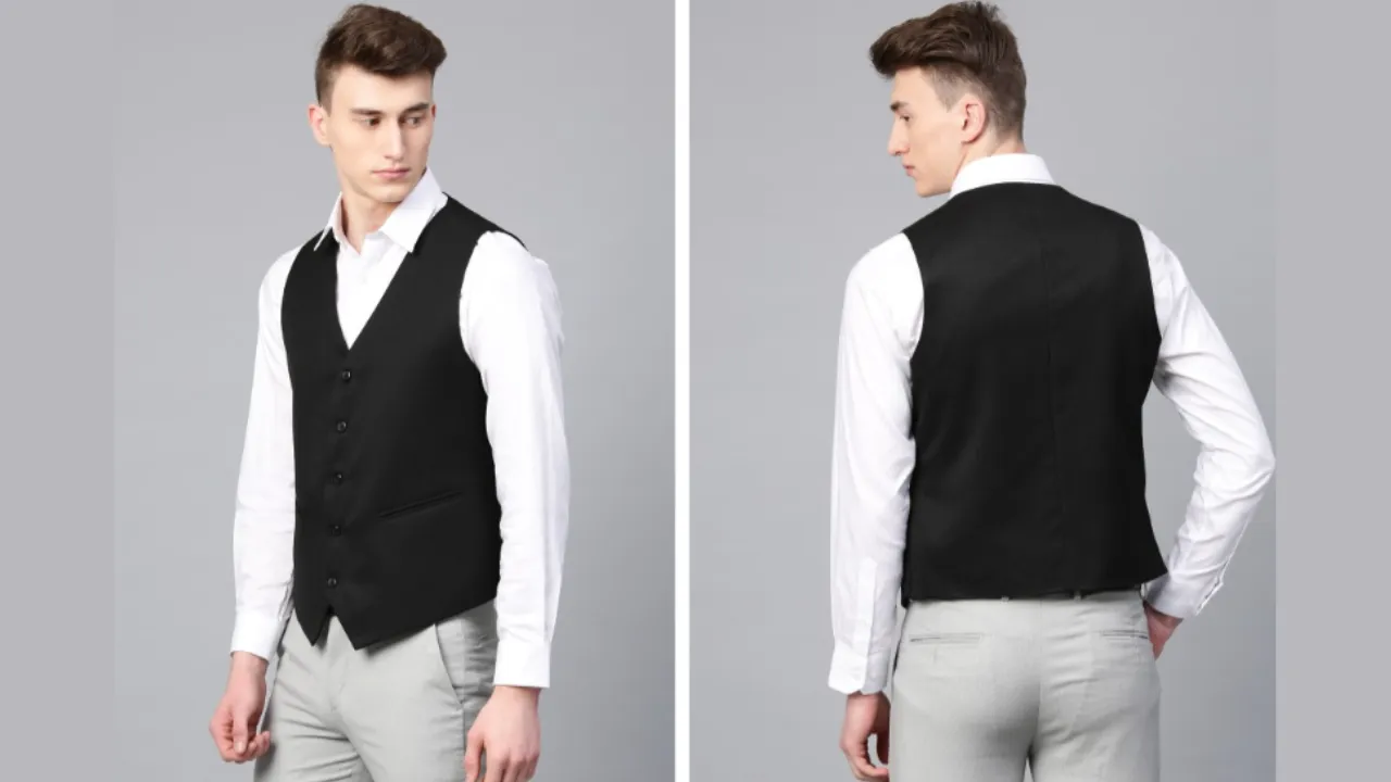 MANQ Men Black Solid Slim Fit Formal Waistcoat