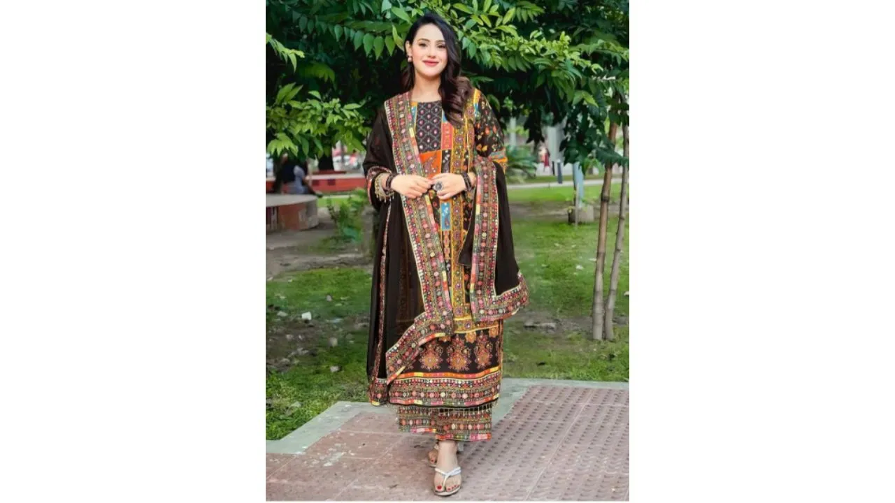 Pakistani Style Kurta Set
