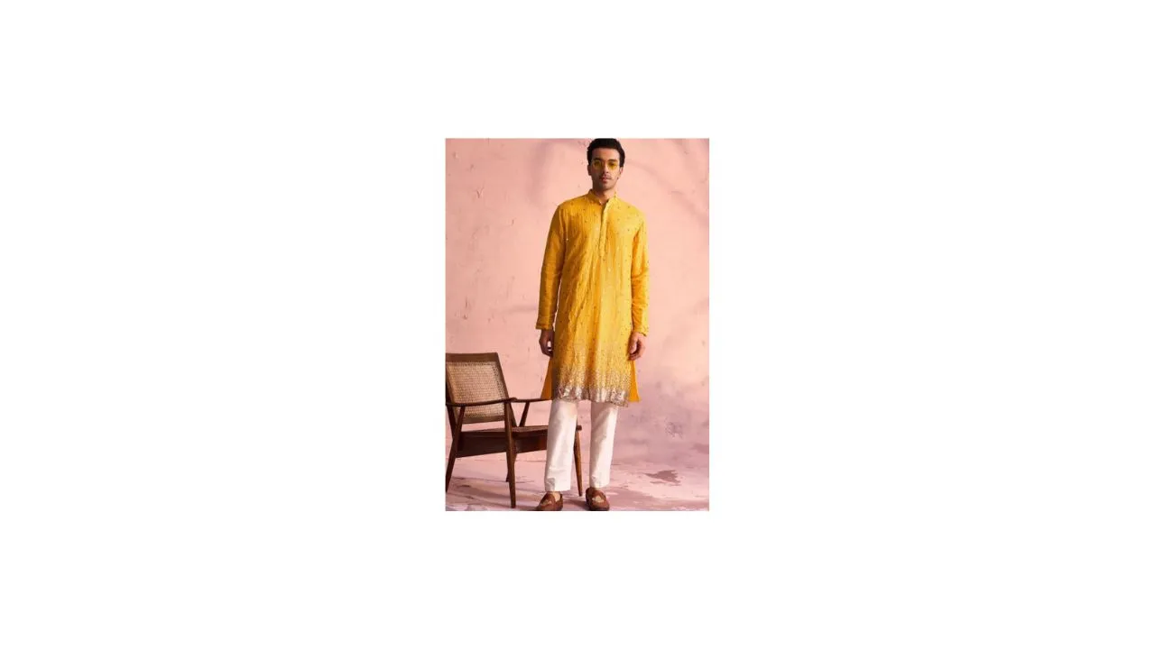 VASTRAMAY Embellished Georgette Kurta Pyjamas