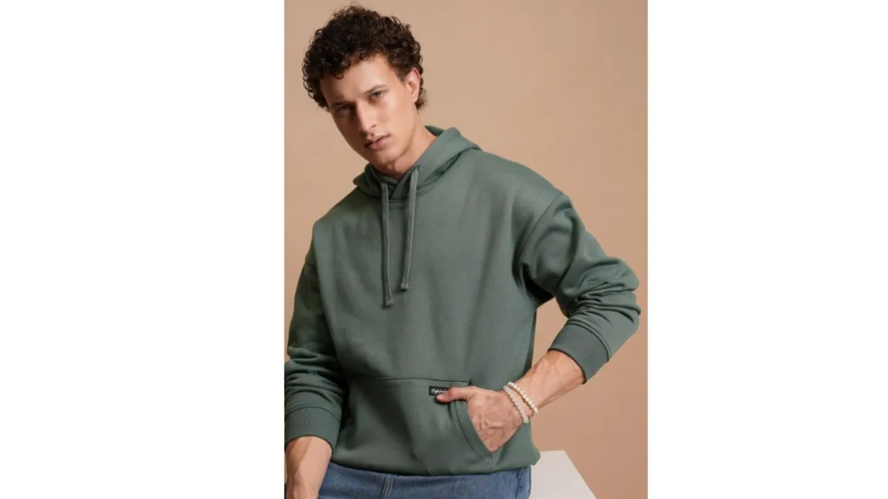 HIGHLANDER Oversized Drop Shoulder Hooded Pullover Sweatshirt