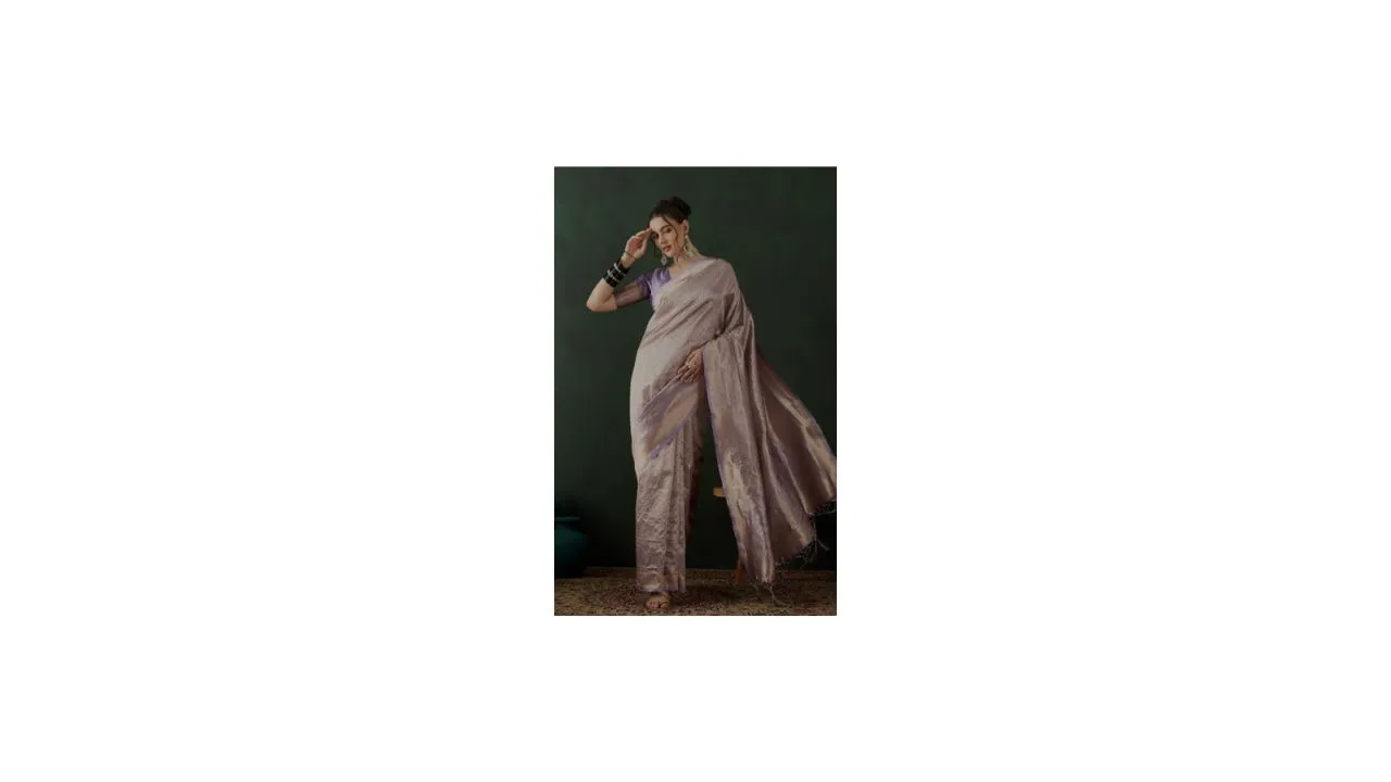 Sangria Woven Design Saree With Blouse Piece