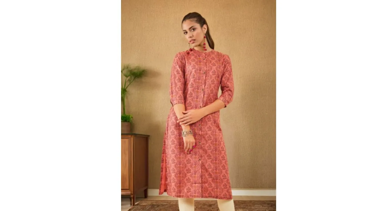  Soch Peach-Coloured Floral 