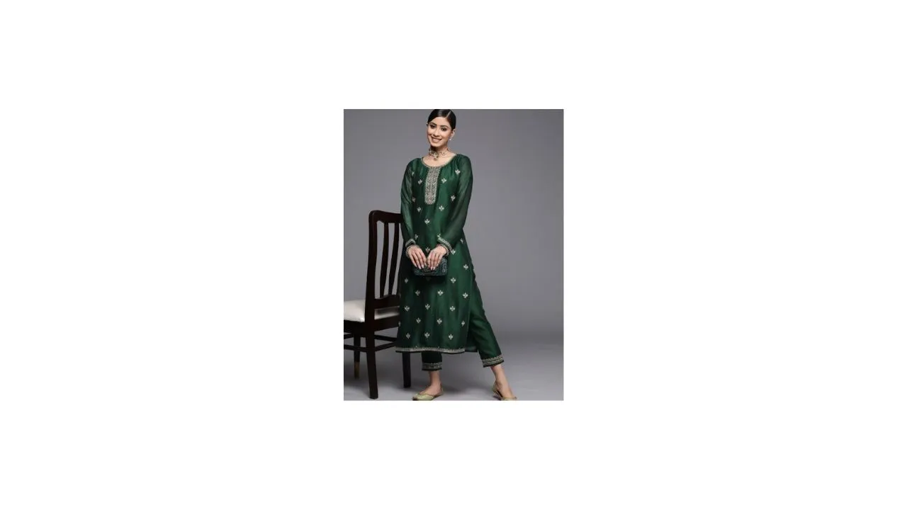 Libas Floral Embroidered Zari Round Neck Straight Kurta