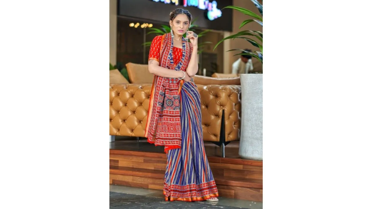 MOKSHA DESIGNS Ajrak Block Pure Cotton Block Print Saree