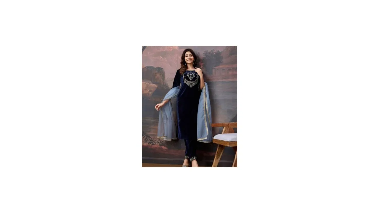 House of Pataudi Women Embroidered Straight Kurta Sets