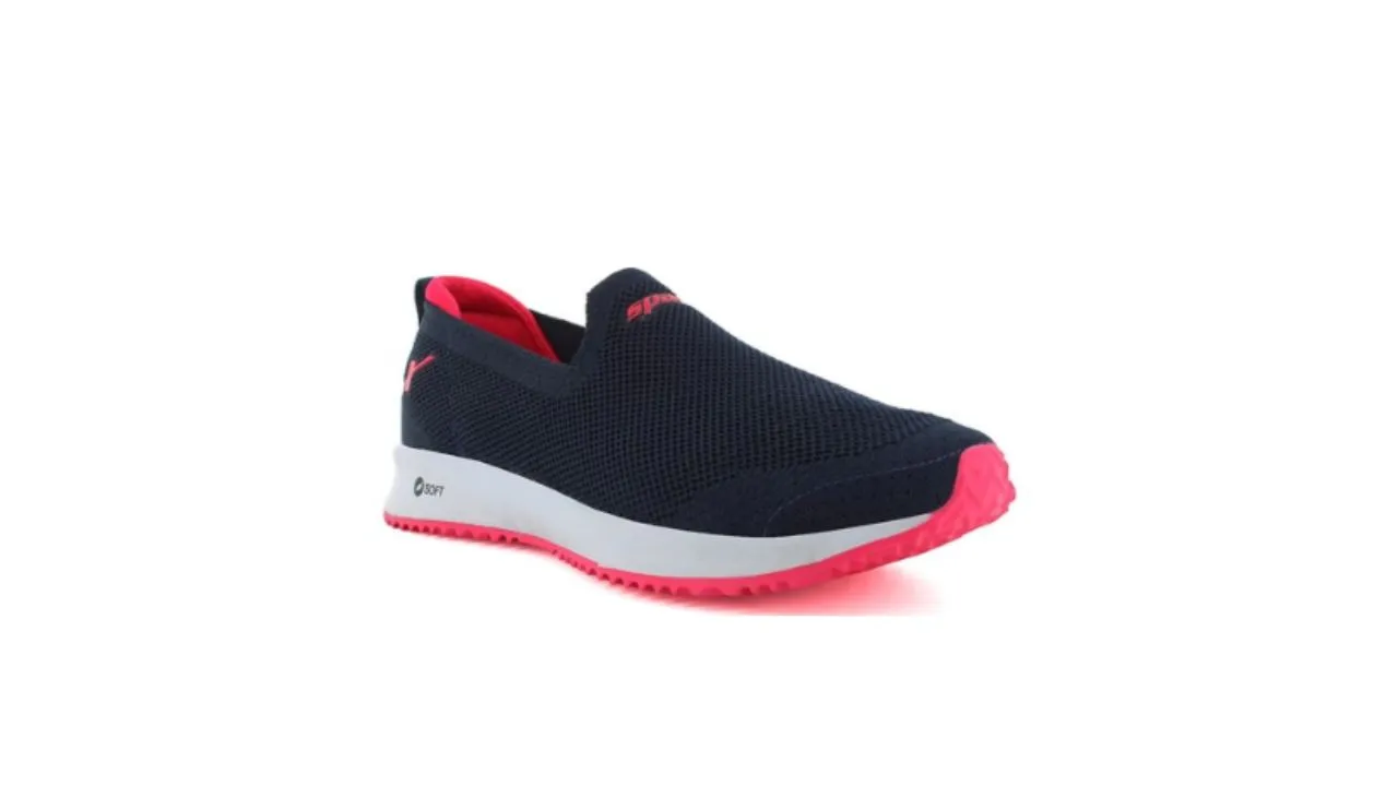 Sparx Women Textured Slip-On Walking Shoes