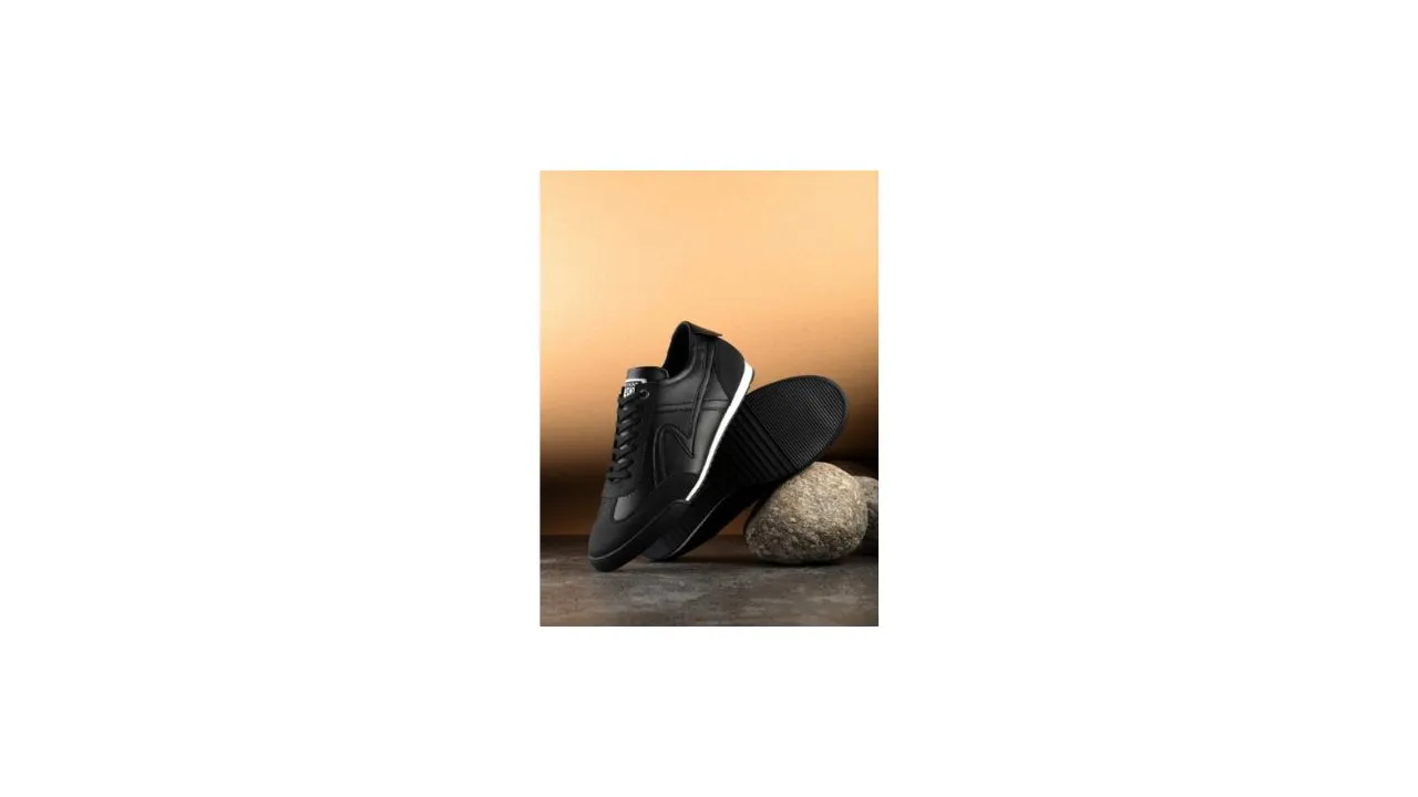 SPYKAR Men Round Toe Sneakers