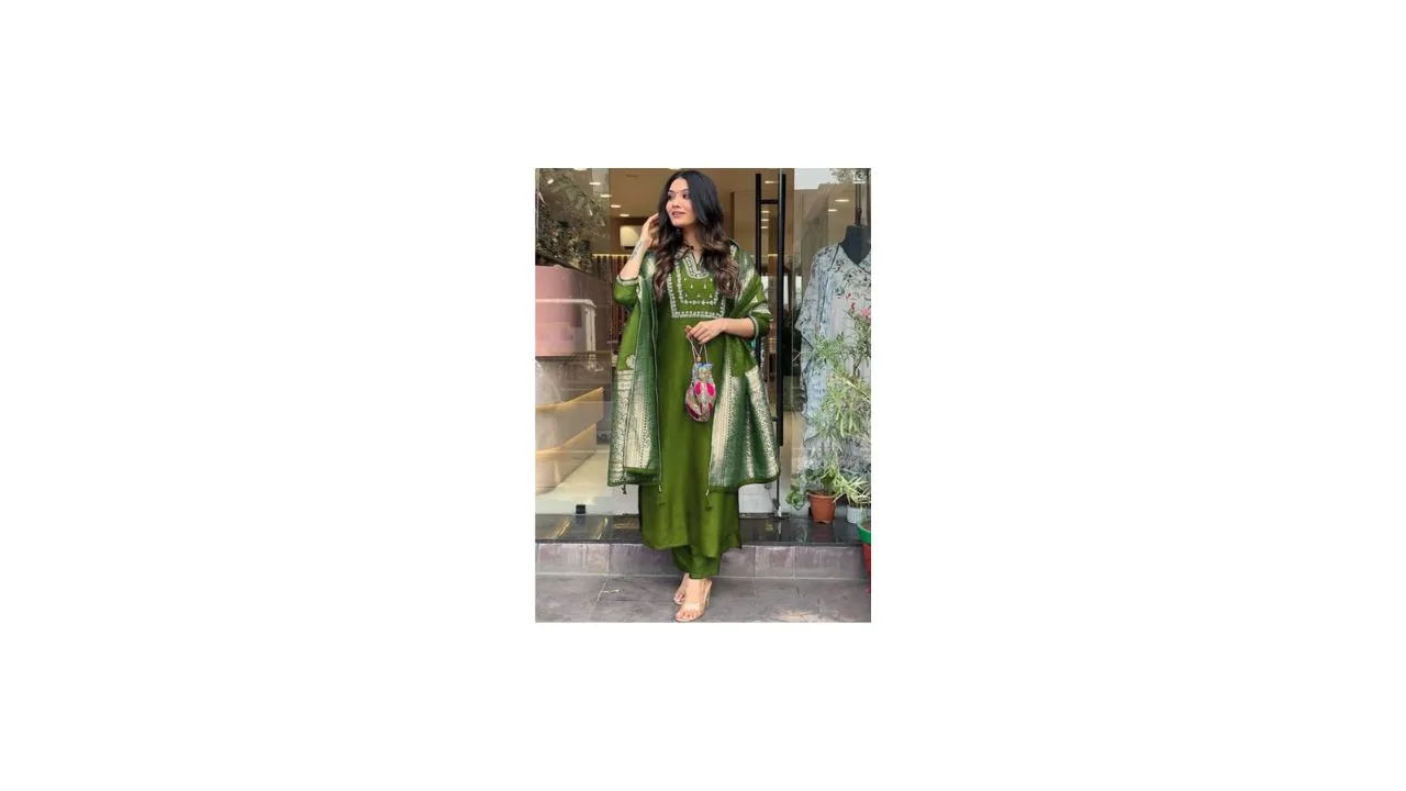 Moda Rapido Silk Kurta with Trousers & With Dupatta