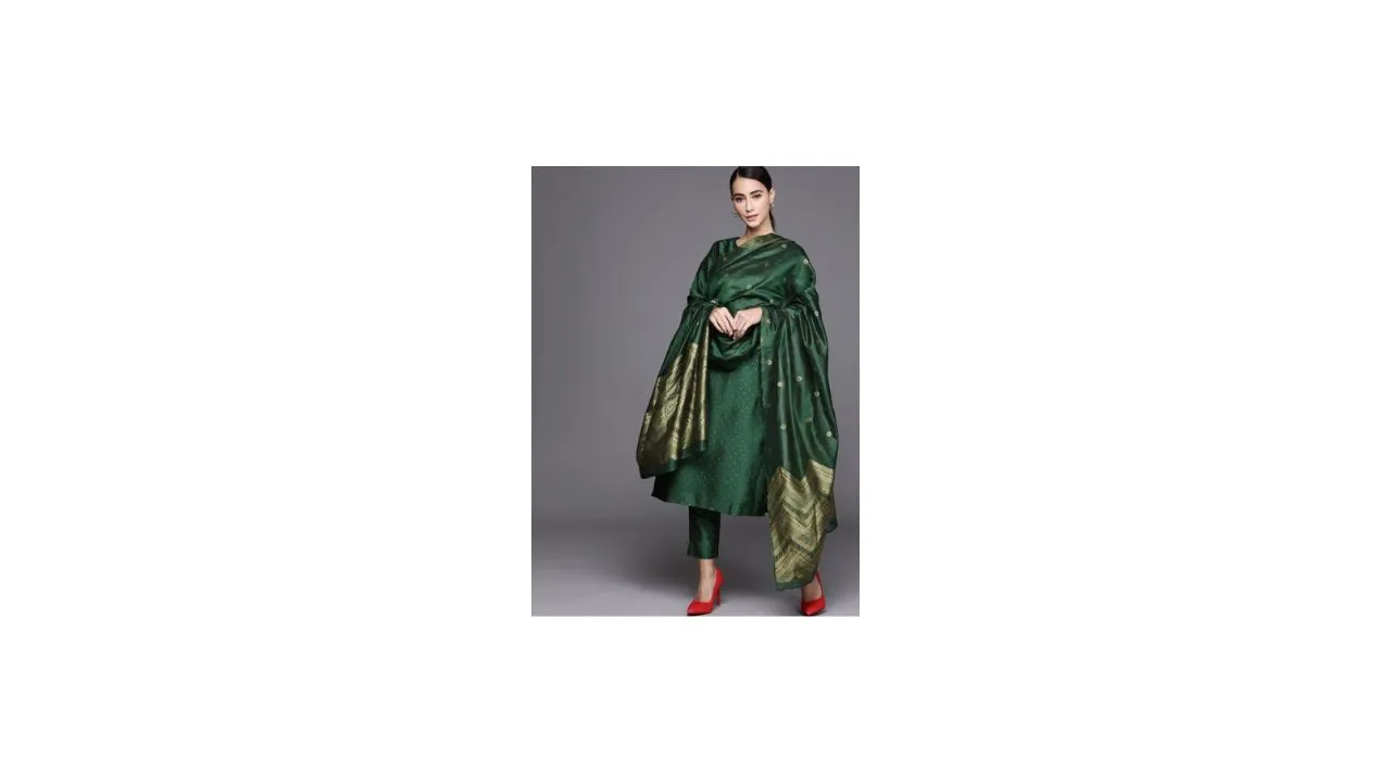 Libas Green Kurta with Trousers & With Dupatta