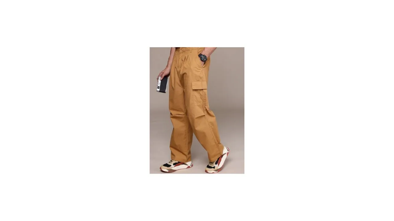Roadster The Life Co. Men Baggy Fit Pleated Cargo Trousers