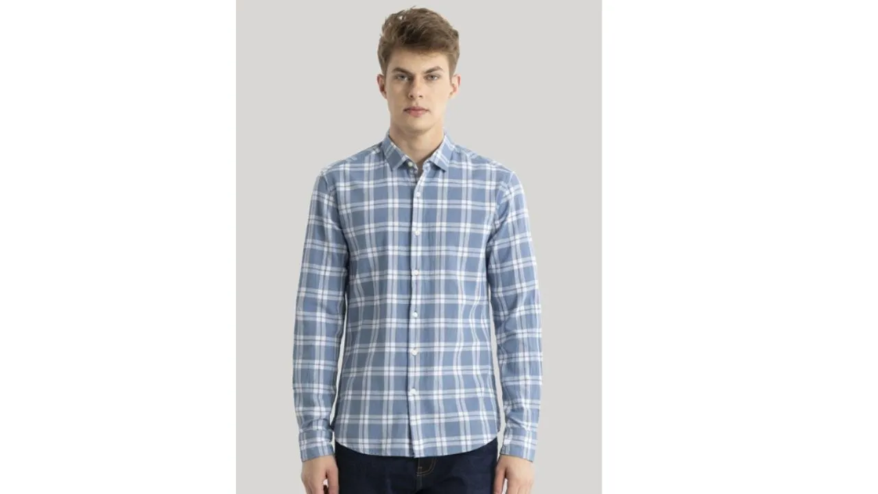 Men Classic Slim Fit Tartan Checks Opaque Checked Casual Shirt
