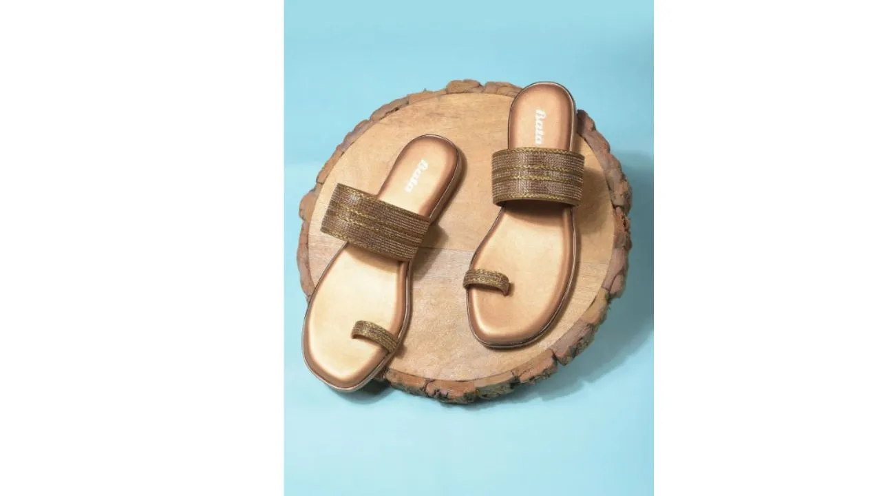 Women Open Toe Flats with Buckles
