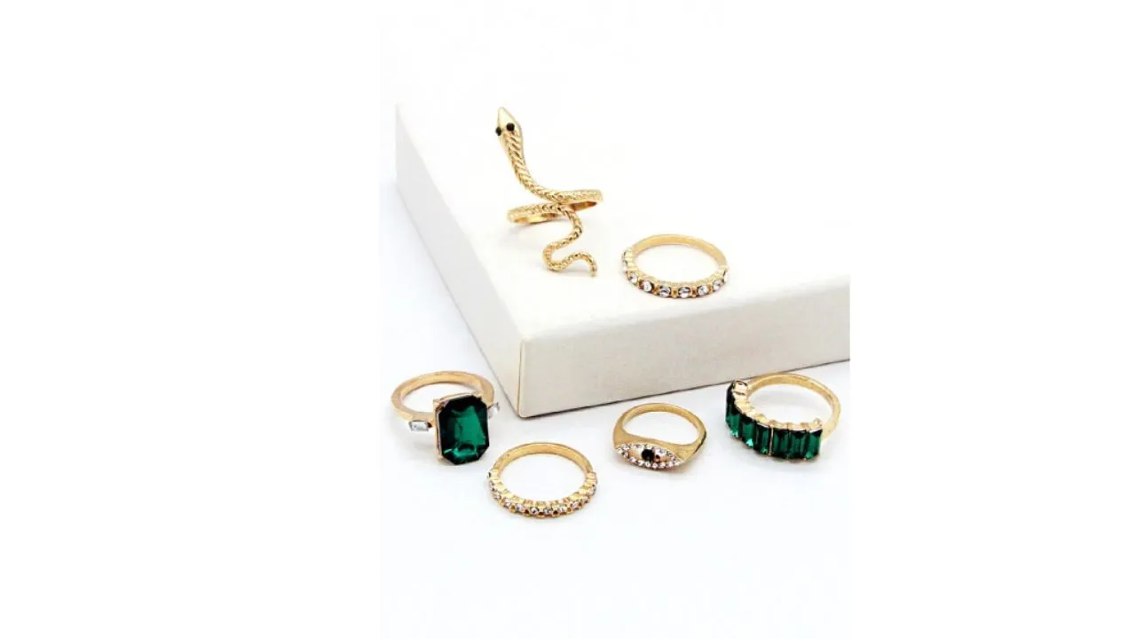 Snake Designed Finger Rings
