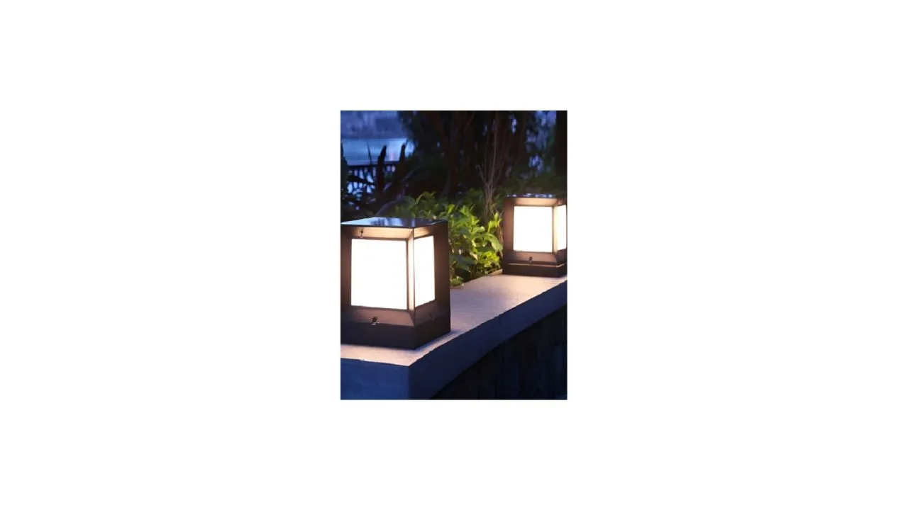 Areezo 2-pcs Black & White Outdoor Gate Lamps