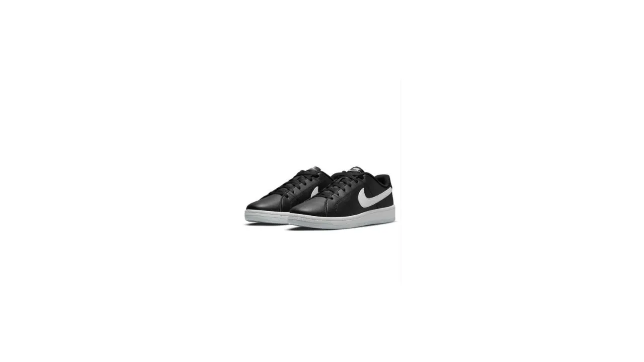 Nike Women Court Royale 2 Sneakers