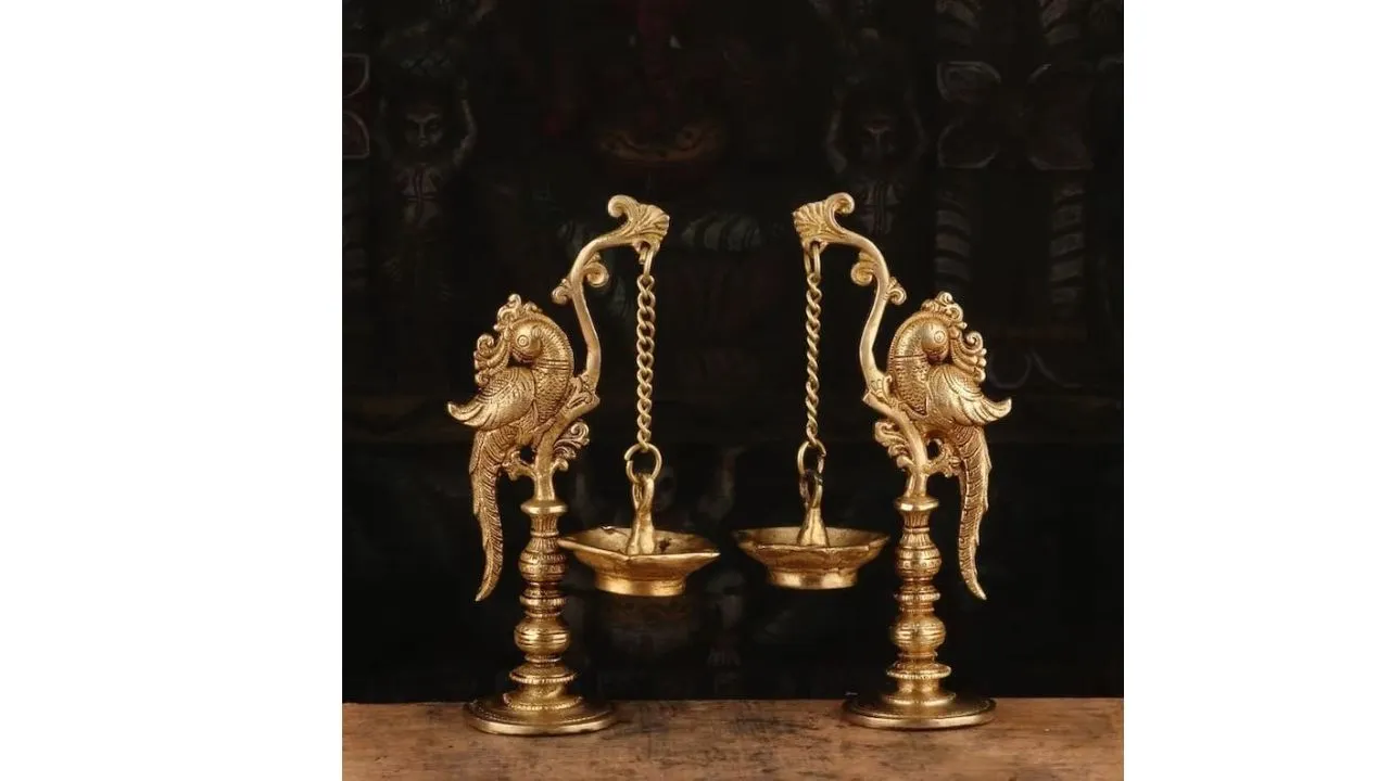 KAIARTEAN ART Brass Diya Lamp Set 