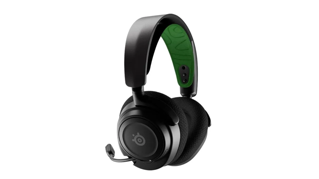 SteelSeries New Arctis Gaming & Mobile Headset