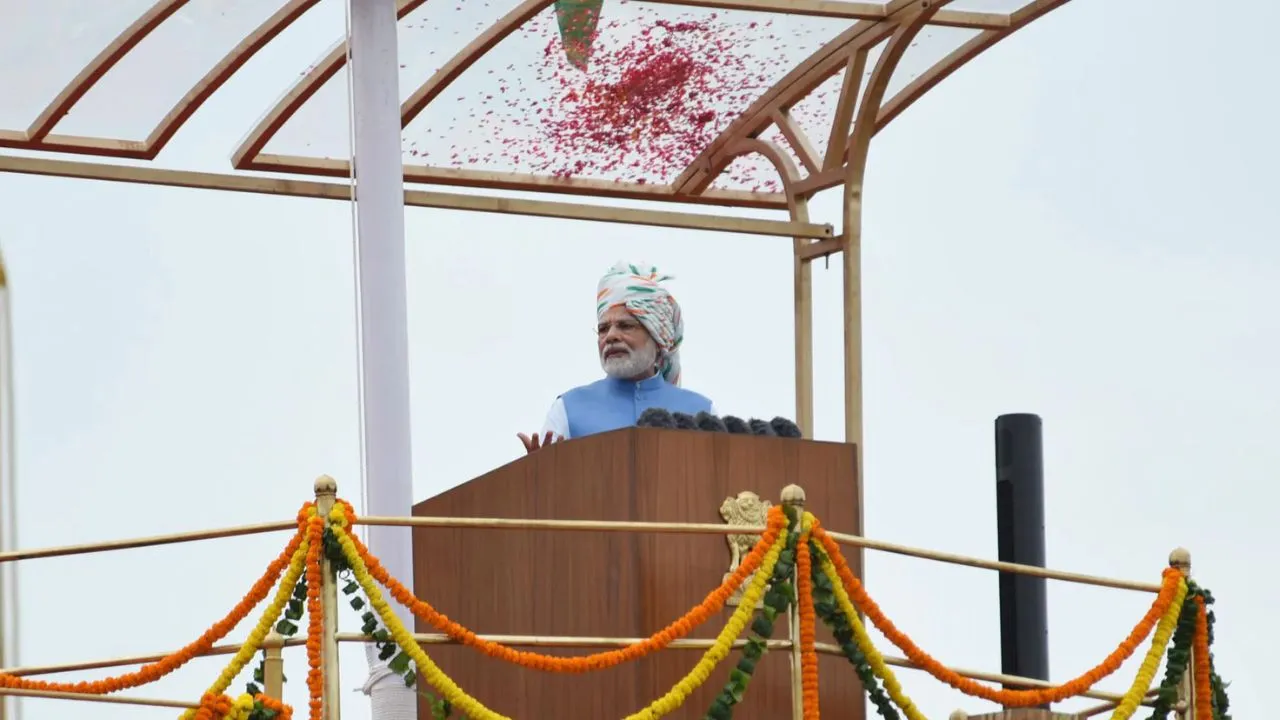 PM Modi's turban in 2022