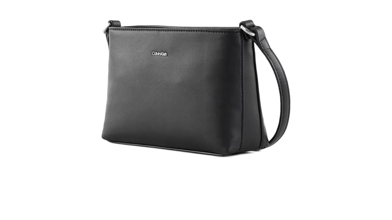 Clavin Klein Womens Black Color handbag