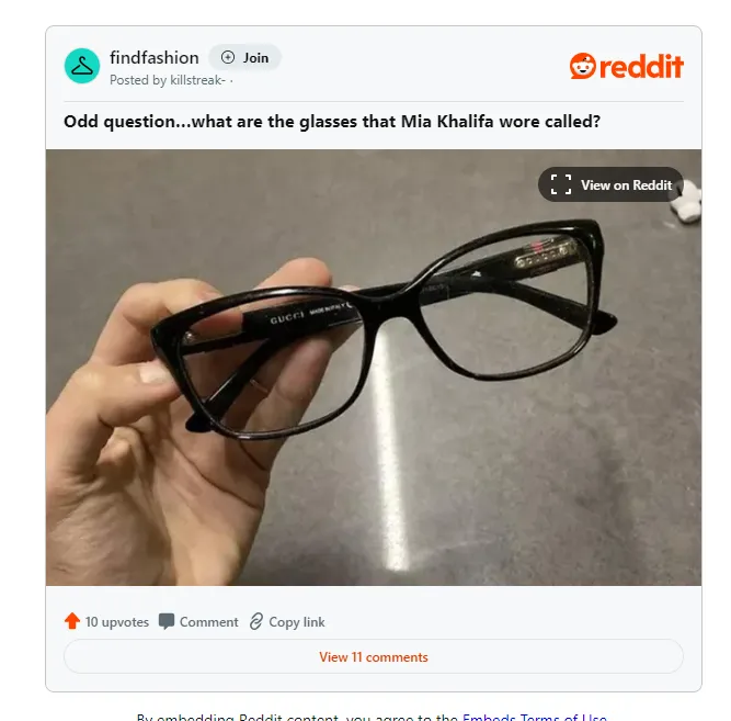 what are the glasses that Mia Khalifa wore called?