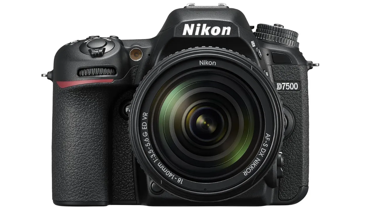 Nikon D7500 Camera