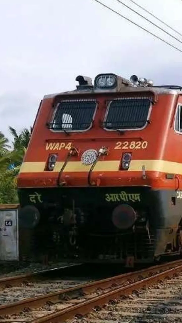 तो हम आपको बताएंगे कि आप अपना टिकट कैसे कन्फर्म करा सकते हैं
