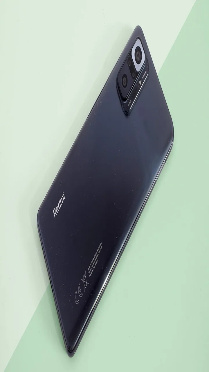 Redmi Note 10 Pro खासकर गेमिंग और मल्टीमीडिया यूजर  के लिए एक अच्छा ऑप्शन है.