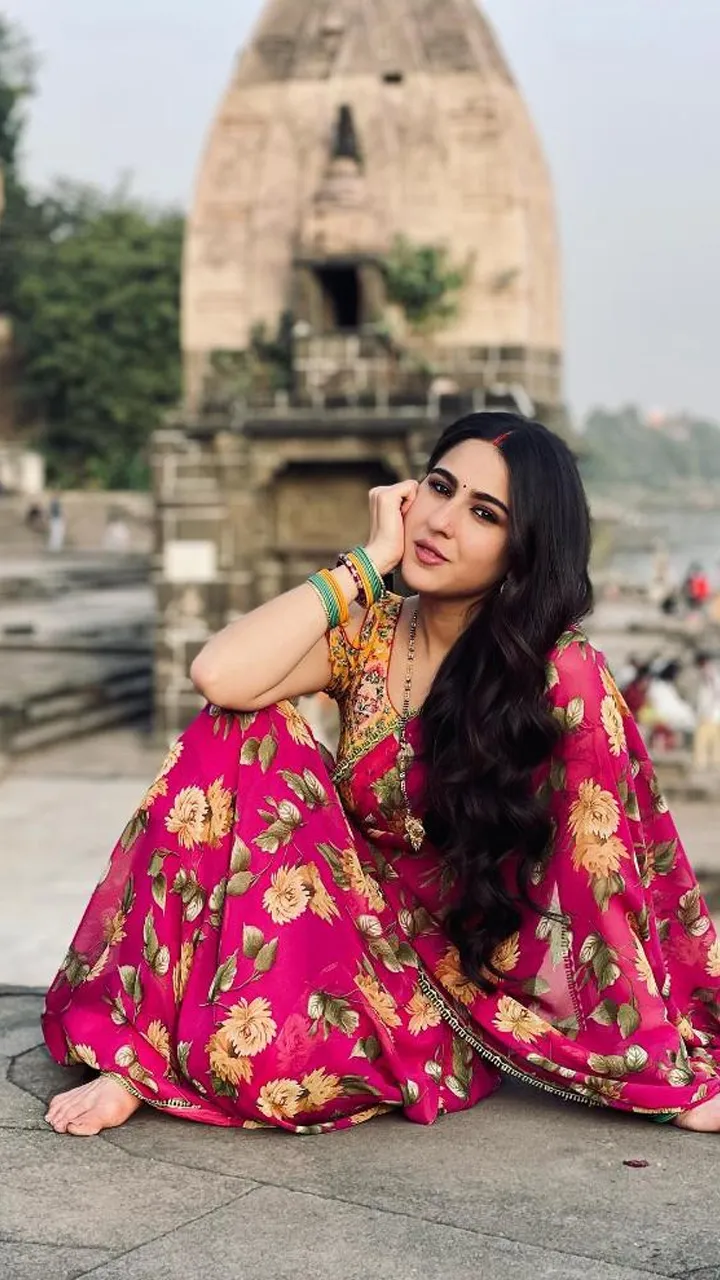 सारा अक्सर सोशल मीडिया पर छाईं रहती हैं.