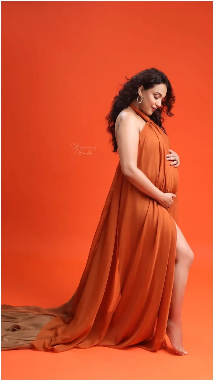 बॉलीवुड एक्ट्रेस स्वरा भास्कर आज मां बन गई हैं, एक्ट्रेस ने एक बेटी को जन्म दिया है
