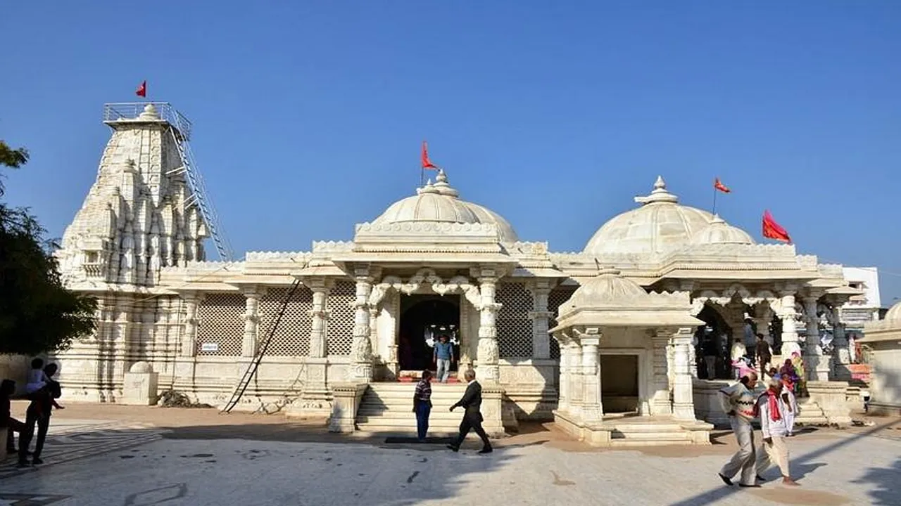 Famous Temple in Gujarat