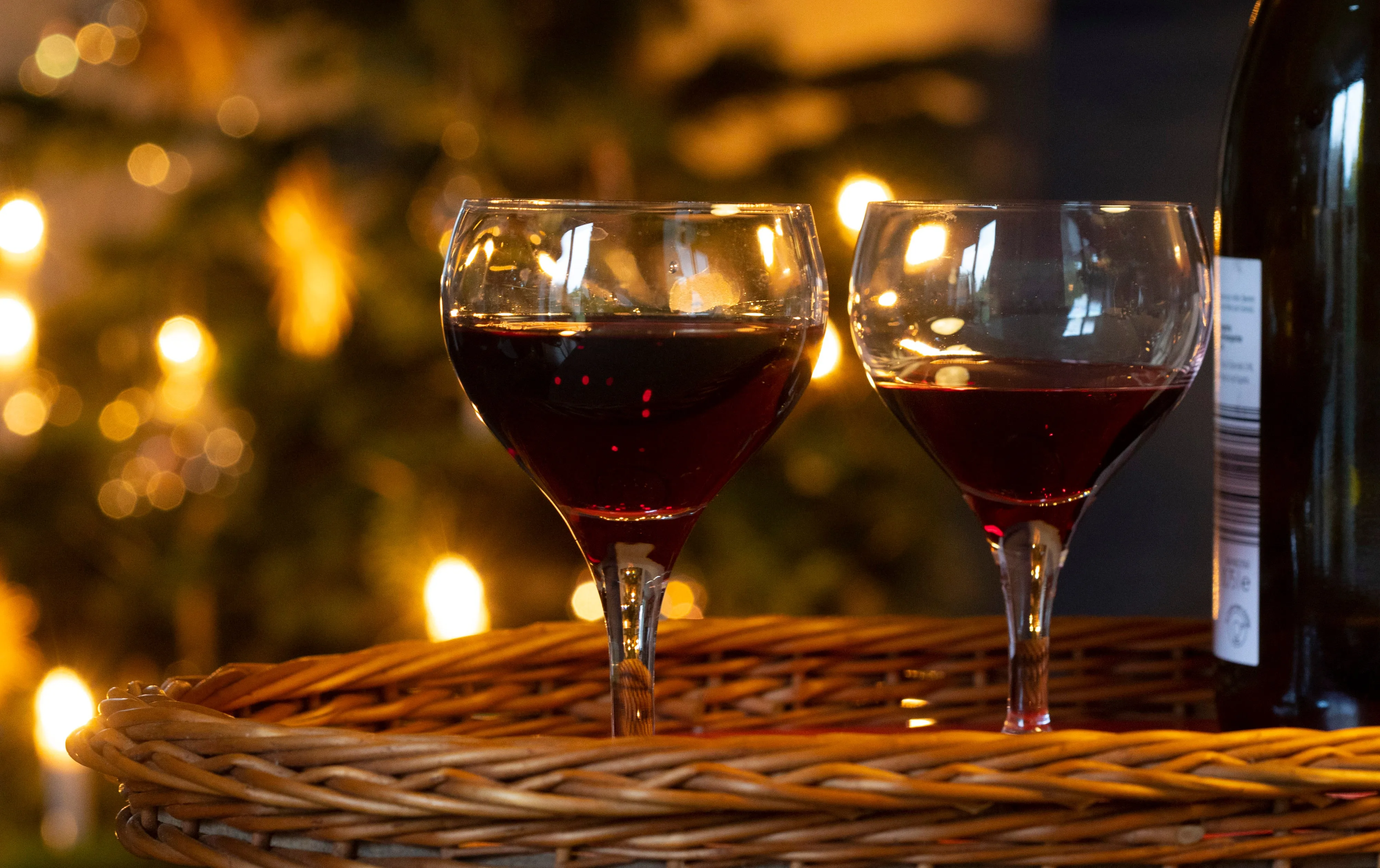 Planning a house party? Here are 7 wine pairing ideas | Condé Nast  Traveller India