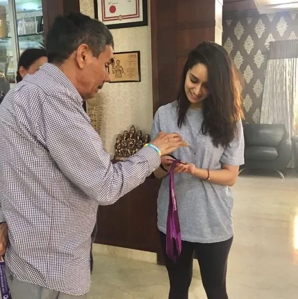 saina6