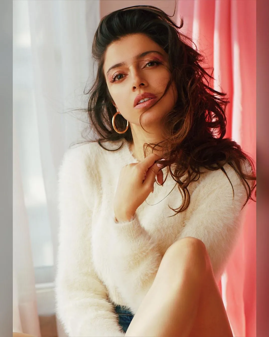 divya khosla