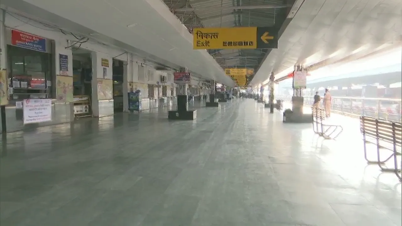 railway stattion 