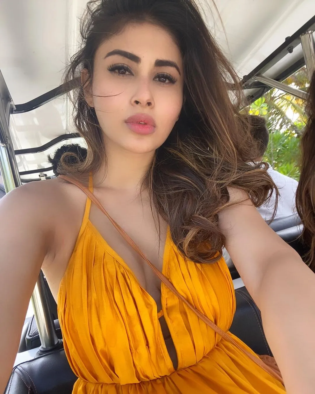 mouni roy 